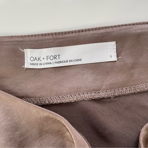 Oak+Fort Women's Taupe Bronzer Silky Flutter Mini Skirt Size 0 - Picture 4 of 9